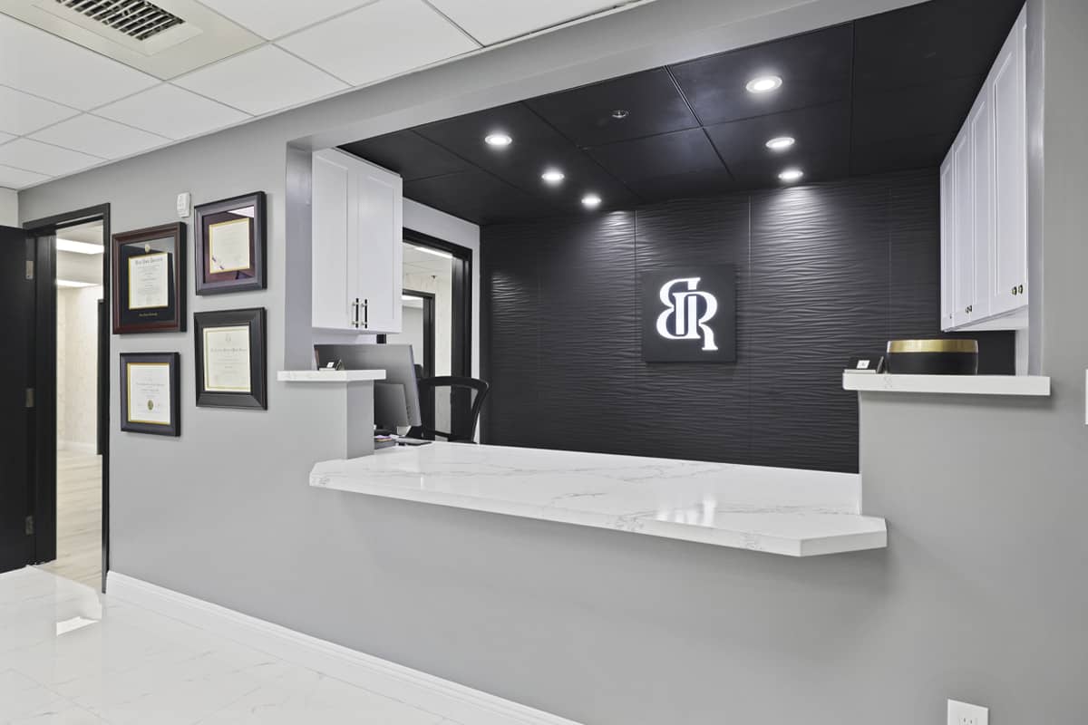 Plastic Surgery Newport Beach Plastic Surgeon Brandon Richland MD